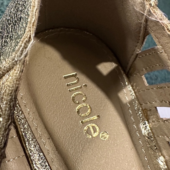 Nicole Shimmering Gold Women's Flats - Picture 2 of 3